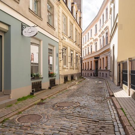 Stylish Old Town Apartment On Mucenieku Street リガ エクステリア 写真